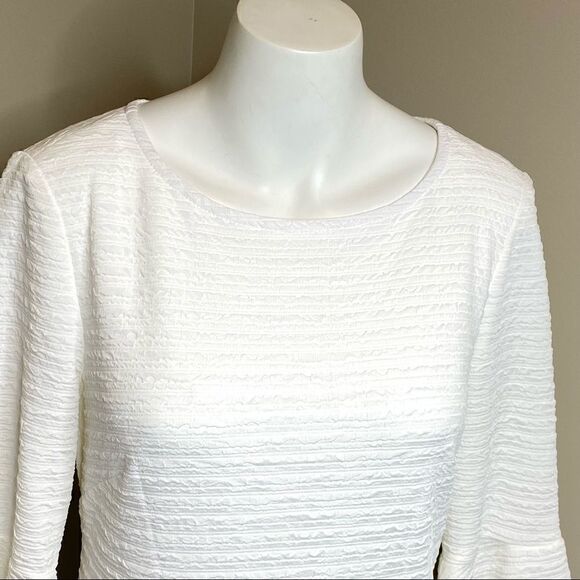 Liz Claiborne NWT ivory bell sleeve dress size 4 - Picture 2 of 16